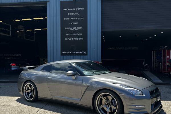 Nissan GTR